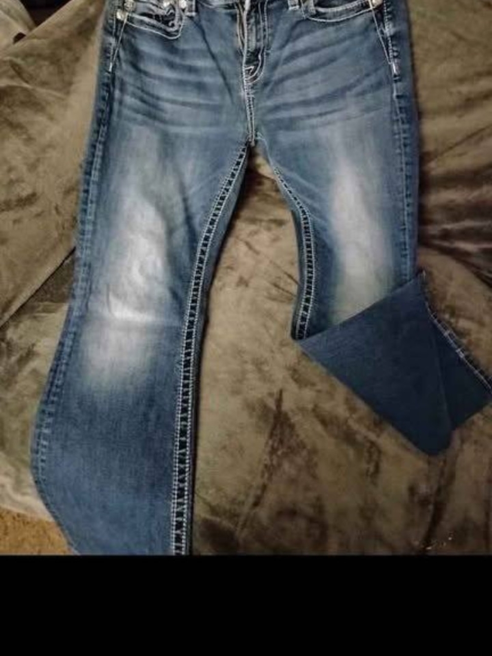 Classic Mid Wash Women's Miss Me Jeans